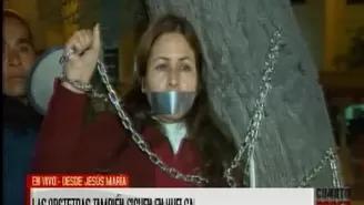 	Obstetras siguen en huelga. Video: América TV