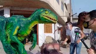 José Ramos, el peruano que se dedica a las artes plásticas y crea asombrosos dinosaurios