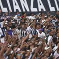 Alianza Lima: Carlos Bustos respondió a los hinchas que pidieron un DT identificado con el club