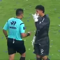 Alianza Lima vs. Universitario: Diego Haro expulsó a Franco Saravia tras revisar el VAR