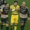 Gianluca Lapadula fue expulsado tras un codazo a rival en el Bari vs. Cagliari