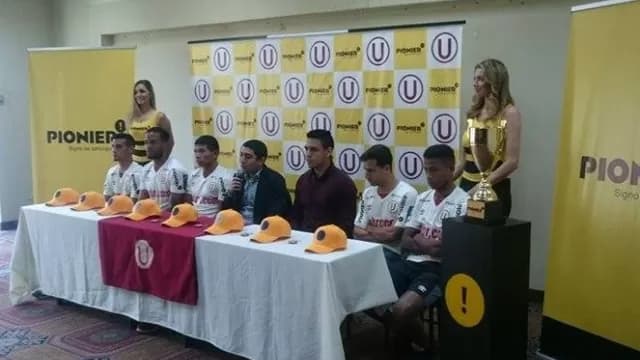 Facebook Universitario-foto-3