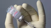 Moderna afirma que su vacuna contra la COVID-19 es efectiva contra variantes británica y sudafricana