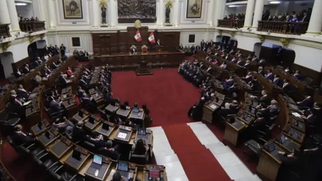 Legisladores plantearon iniciativas legislativas similares a las del presidente Vizcarra. Foto: Andina