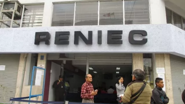 Es posible acceder a distintos servicios a través de la página web del Reniec / Foto: archivo Andina
