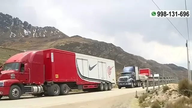 Camiones varados en la Carretera Central por bloqueo en Morococha