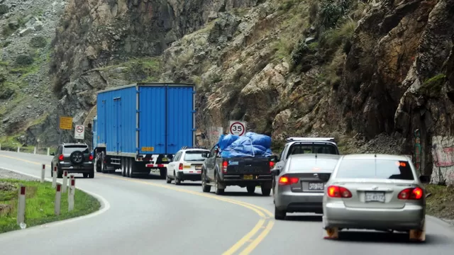 Carretera Central tendrá tránsito restringido hasta el 4 de abril. Foto referencial: Andina