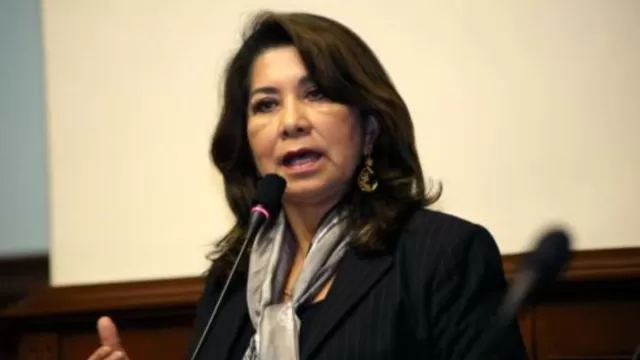 Martha Chávez: Gana Perú intenta cubrir agendas con granadas