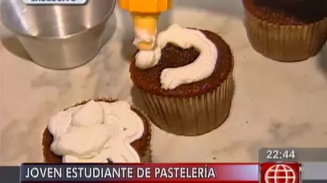 Joven estudiante de pastelería sorprende con su talento y creatividad