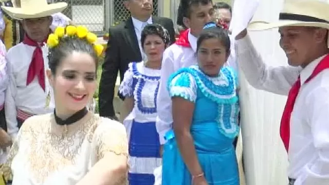 Chiclayo: Katiuska del Castillo participó en concurso de marinera realizado en penal