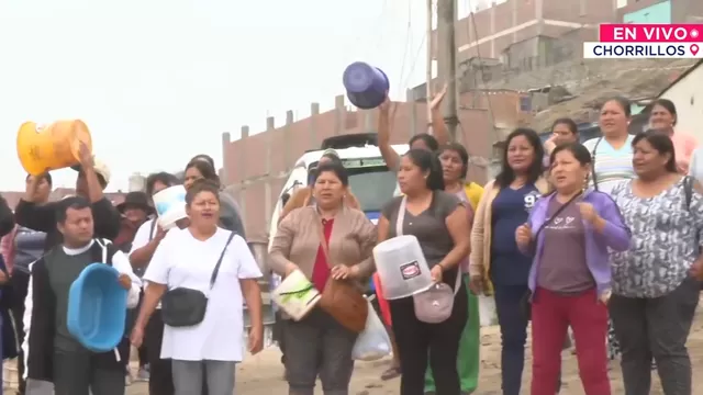 Chorrillos: Vecinos protestan por obra de saneamiento inconclusa