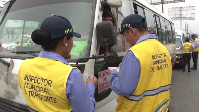 Operativo de fiscalización estuvo a cargo de la Gerencia de Transporte Urbano (GTU) y del Servicio de Administración Tributaria de Lima (SAT). Foto/Video: MunLima
