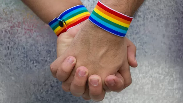 Mundo celebra el Día Internacional contra la Homofobia y la Transfobia
