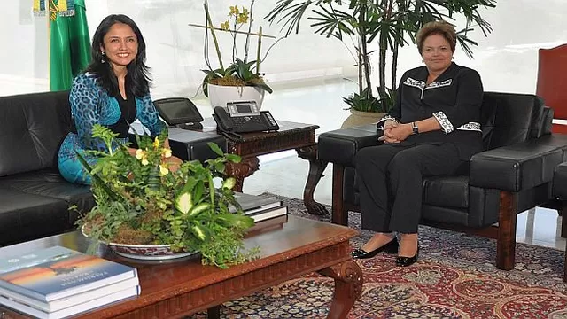 Nadine Heredia y Dilma Rousseff reunidas en agosto de 2012. Foto: Perú21