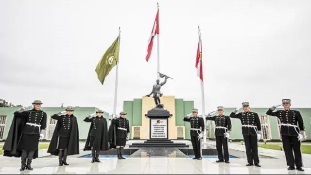 Patio de honor de la Escuela Militar de Chorrillos. Foto: EMCH
