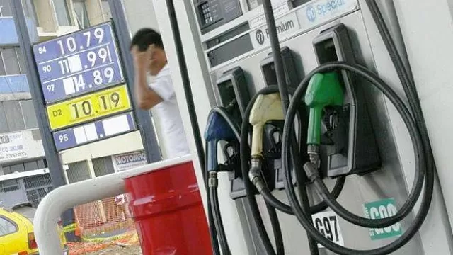 Cuestionan a Petroperú por no bajar precio de combustibles. Foto: archivo El Comercio