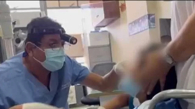 Denuncian a hospital por dejar gasas en la nariz de un niño de diez años tras operación