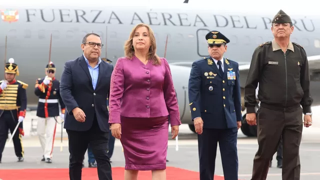Presidenta Boluarte retornó a Perú tras participar en la cumbre APEC en San Francisco