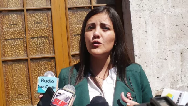 Fiscalía solicita 18 meses de impedimento de salida del país para Yamila Osorio