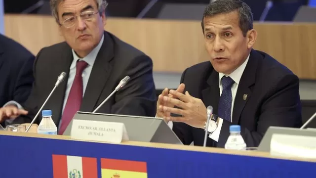  Ollanta Humala junto al presidente de CEOE, Juan Rosell, ha inaugurado hoy un encuentro empresarial en la sede de la patronal / Foto: EFE