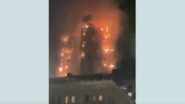 Hong Kong: Reportan incendio en rascacielos
