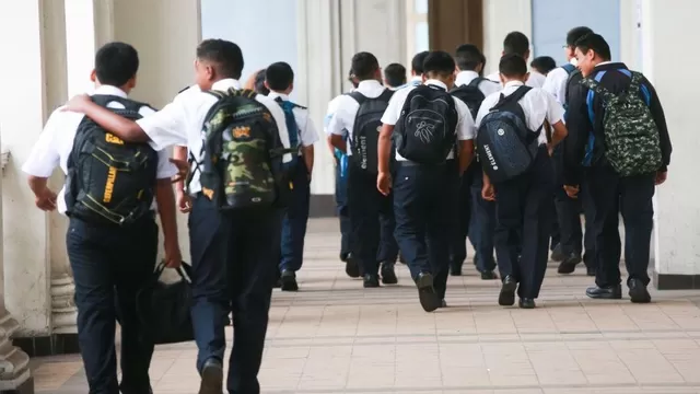 Inicio de clases escolares en Lima quedó suspendido por una semana