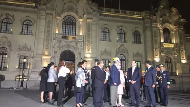 Simulacro nocturno de sismo en Palacio de Gobierno. Foto: Andina