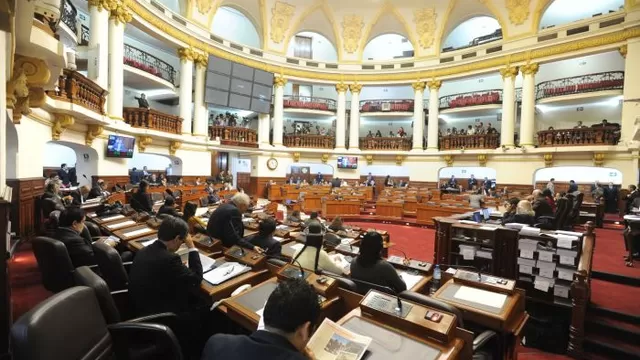  Pleno postergó el debate de la cuestionada ley Cotillo, que pretende extender el mandato de los rectores de nueve universidades públicas del país / Foto: Andina