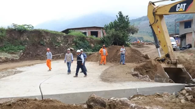 Disponen partida de dinero para la reconstrucción con cambios. Foto: Andina