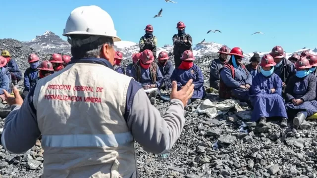 Ministerio de Energía y Minas coordina acciones para fortalecer formalización minera en Puno