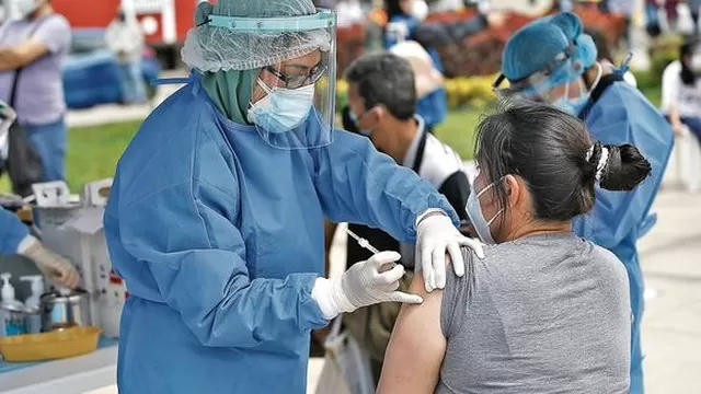 Ministerio de Salud: El Perú está preparado para aplicar una eventual cuarta dosis de la vacuna