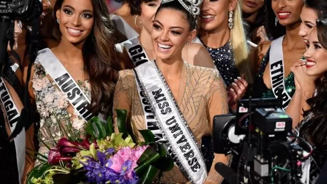 La sudafricana Demi-Leigh Nel-Peters, de 22 años, se convirtió hoy en la nueva Miss Universo / Foto: AFP