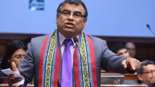Ochoa: Olaechea debería convocar a la Comisión Permanente para analizar decretos 