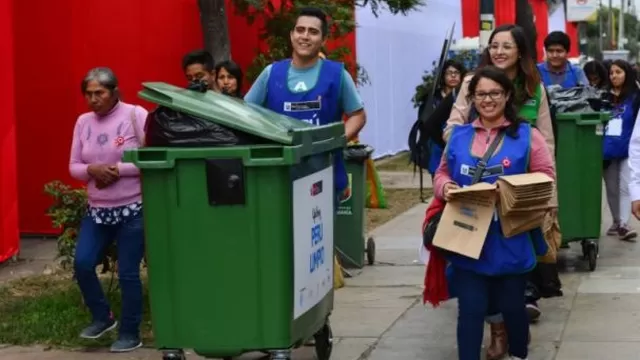 Voluntarios recogieron gran cantidad de basura. Foto: Agencia Andina