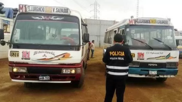 Los buses fueron incautados por la PNP. Foto: Andina