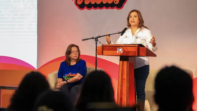 Presidenta de la República participó de la ceremonia de reconocimiento a la perseverancia / Foto: Presidencia del Perú