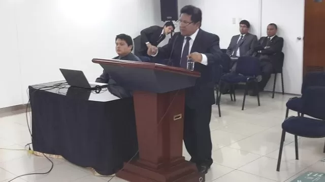 Ramos Heredia sustenta reconsideración a fallo que lo destituyó como fiscal