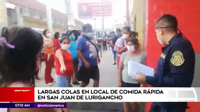 San Juan de Lurigancho: Aglomeración de personas y desorden en local de comida rápida
