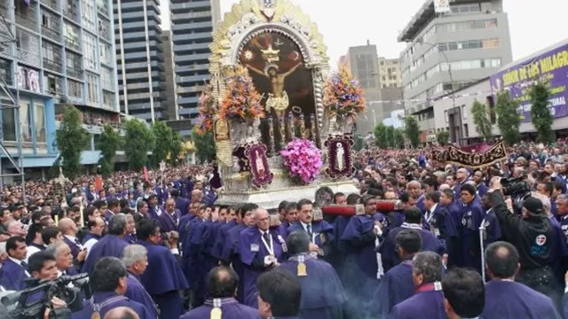 Procesión del Señor de los Milagros. Foto: Andina