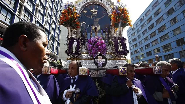 Procesión del Señor de los Milagros. Foto: Andina