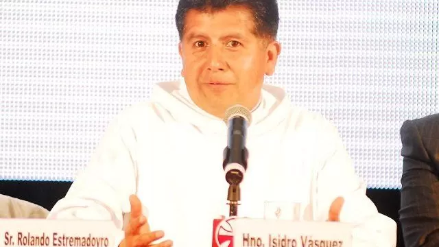 Teletón 2015 es "más que entretenimiento", asegura padre Isidro Vásquez