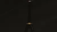 La Torre Eiffel apagó sus luces por La Hora del Planeta en Francia