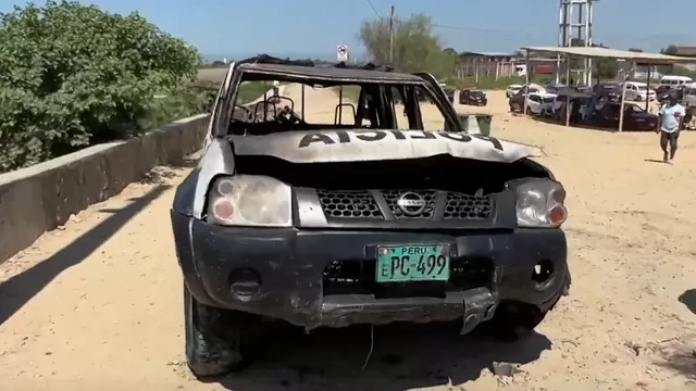 Tumbes: Contrabandistas quemaron patrullero de la Policía Nacional durante intervención 