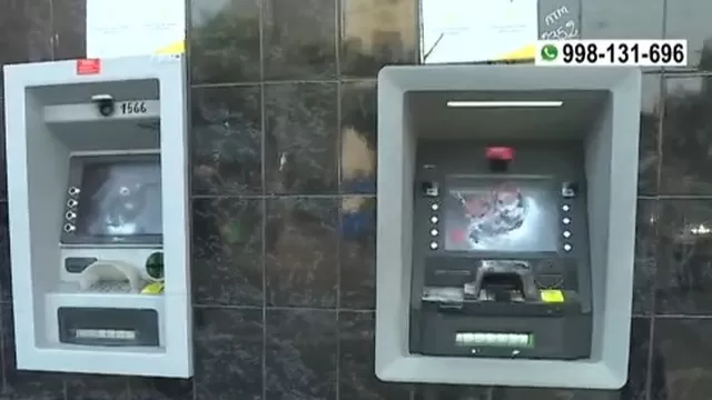 Centro de Lima: Vándalos destrozaron cajeros automáticos