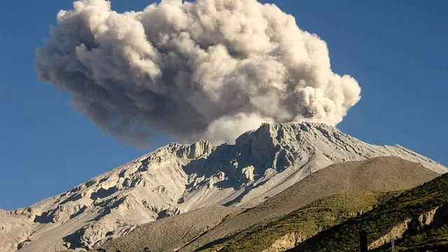 Ejecutivo declaró estado de emergencia por erupción de volcán Ubinas. Foto: El Comercio