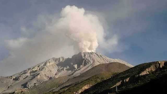 Volcán Ubinas. Foto referencial: archivo Andina.