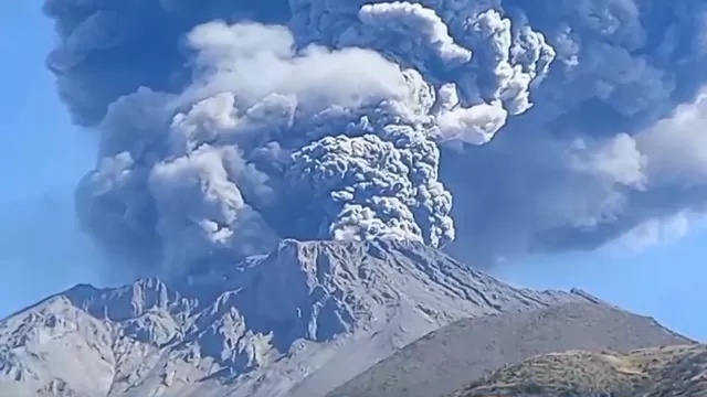 Volcán Ubinas registró la explosión más fuerte hasta el momento con emisión de cenizas