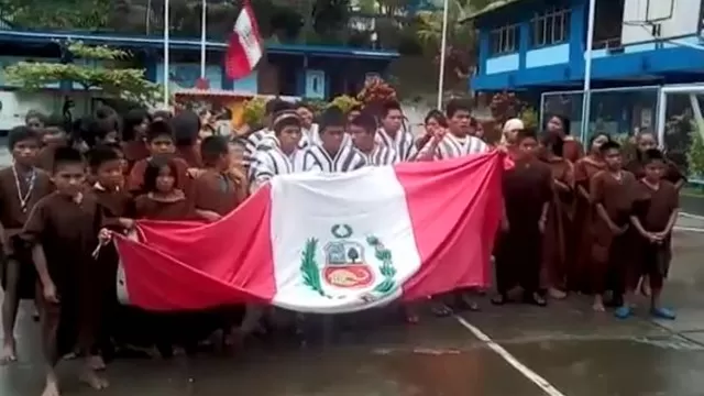 Niños asháninkas envían mensaje a Paolo Guerrero. Foto: América Noticias