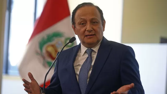 Walter Gutiérrez: “Es posible acusar constitucionalmente al presidente”