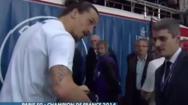 Zlatan Ibrahimovic se enojó con periodista que empujó a su hijo